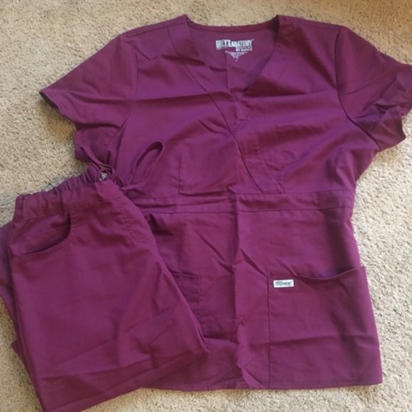 Wine Grey's Anatomy Scrub Set (Top and Bottoms) - Picture 2 of 4